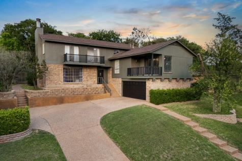 825 Wooded Crest Drive Woodway TX 76712