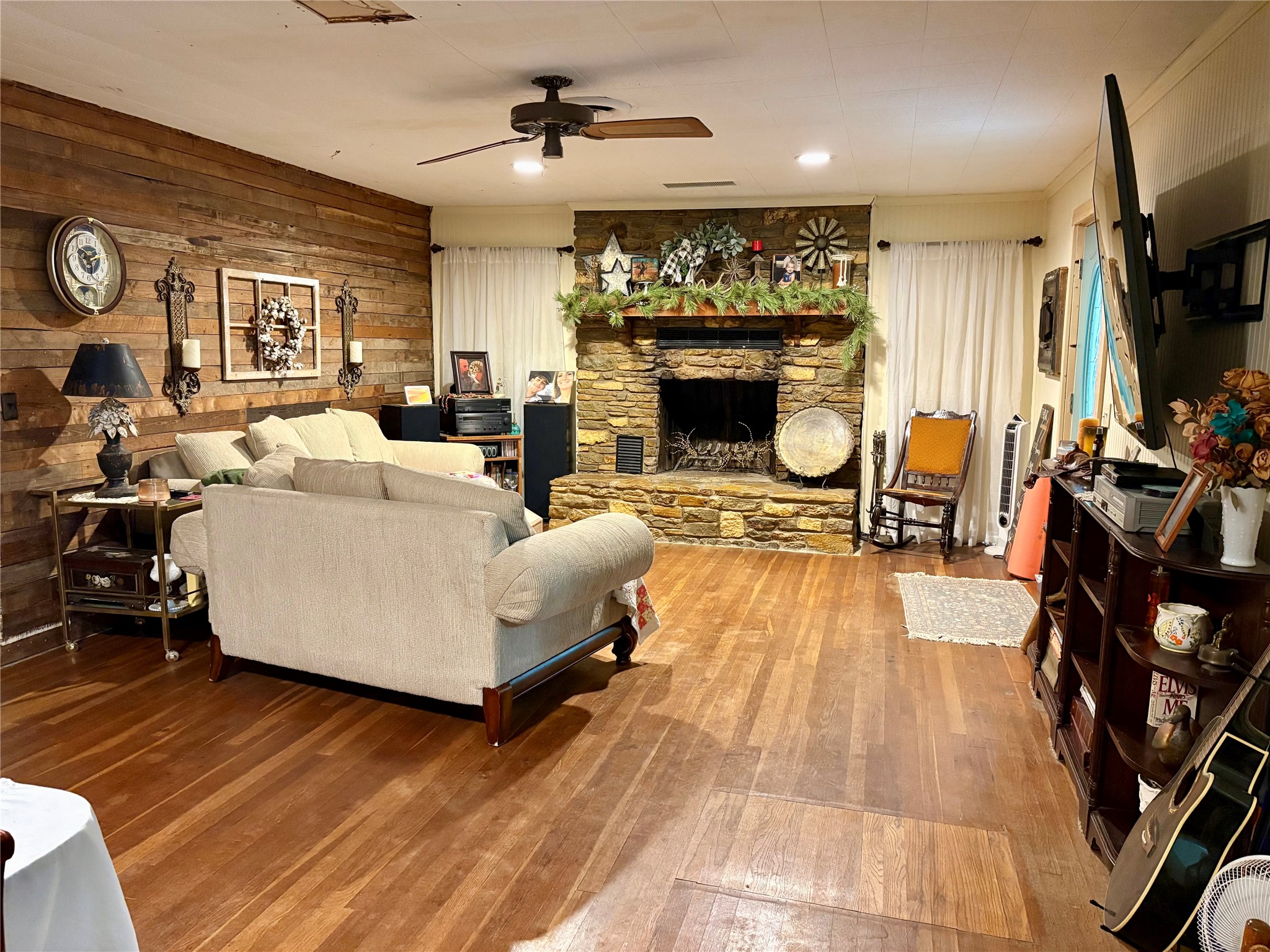 706 S Avenue I Clifton TX 76634