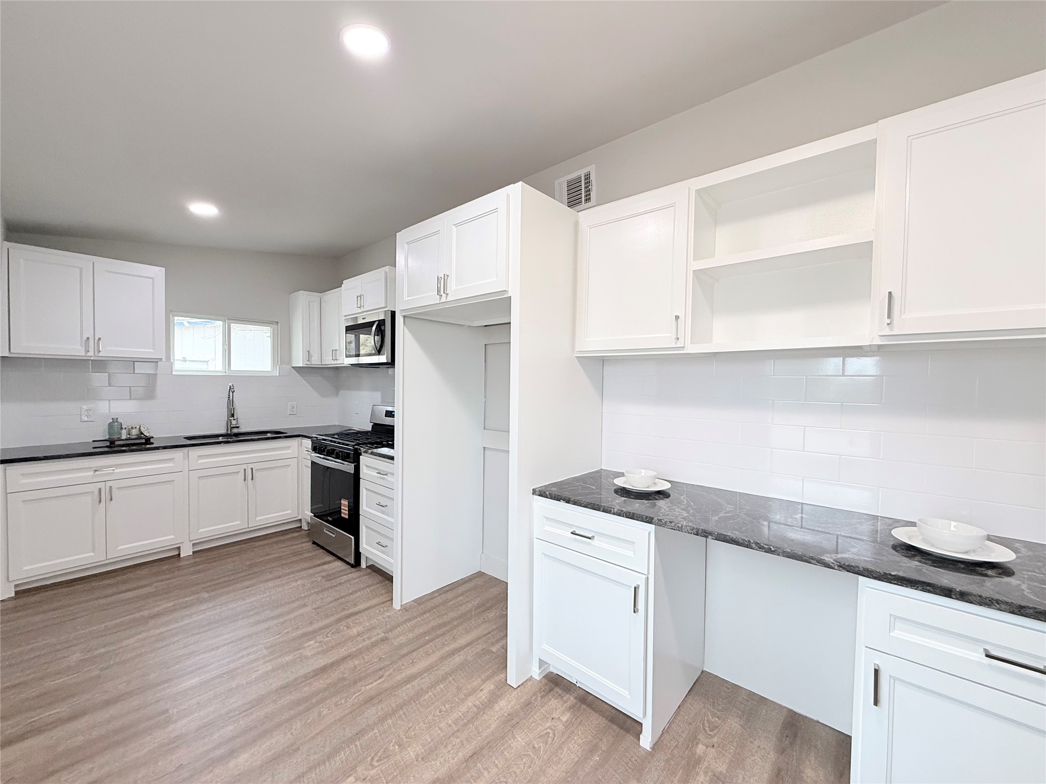 1303 N Galloway Avenue Mesquite TX 75149