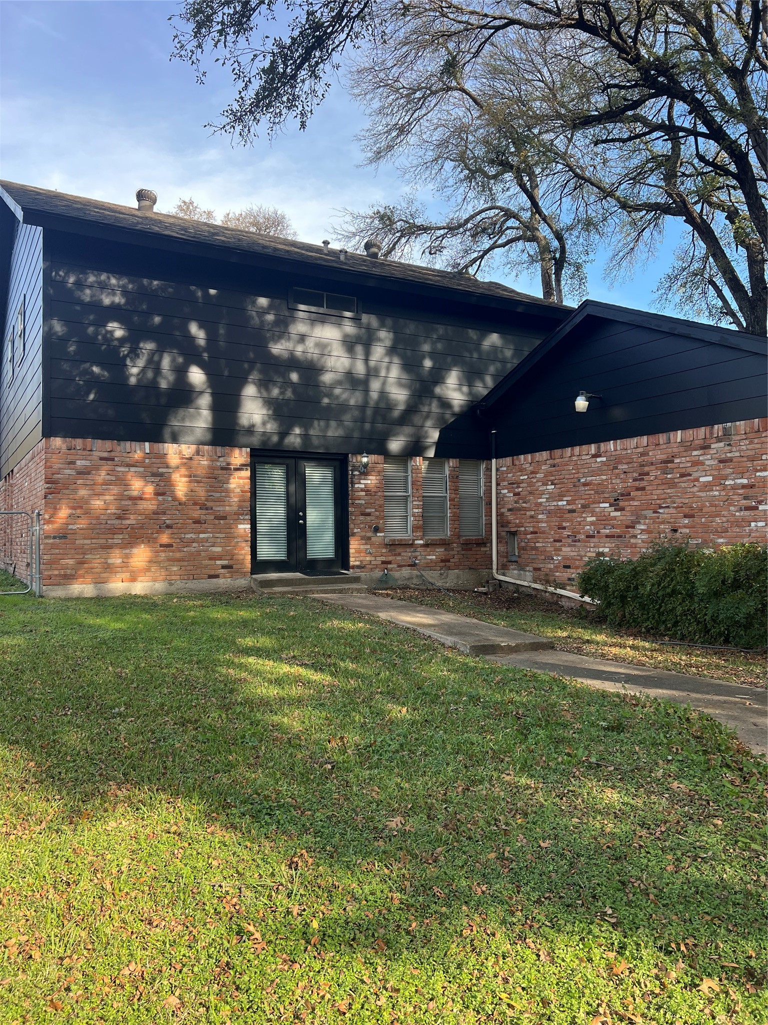 2944 King Cole Drive Dallas TX 75216
