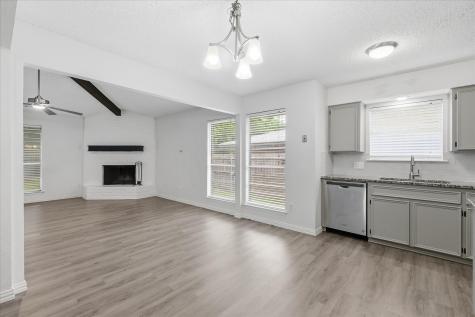 7208 Misty Meadow Drive S Fort Worth TX 76133
