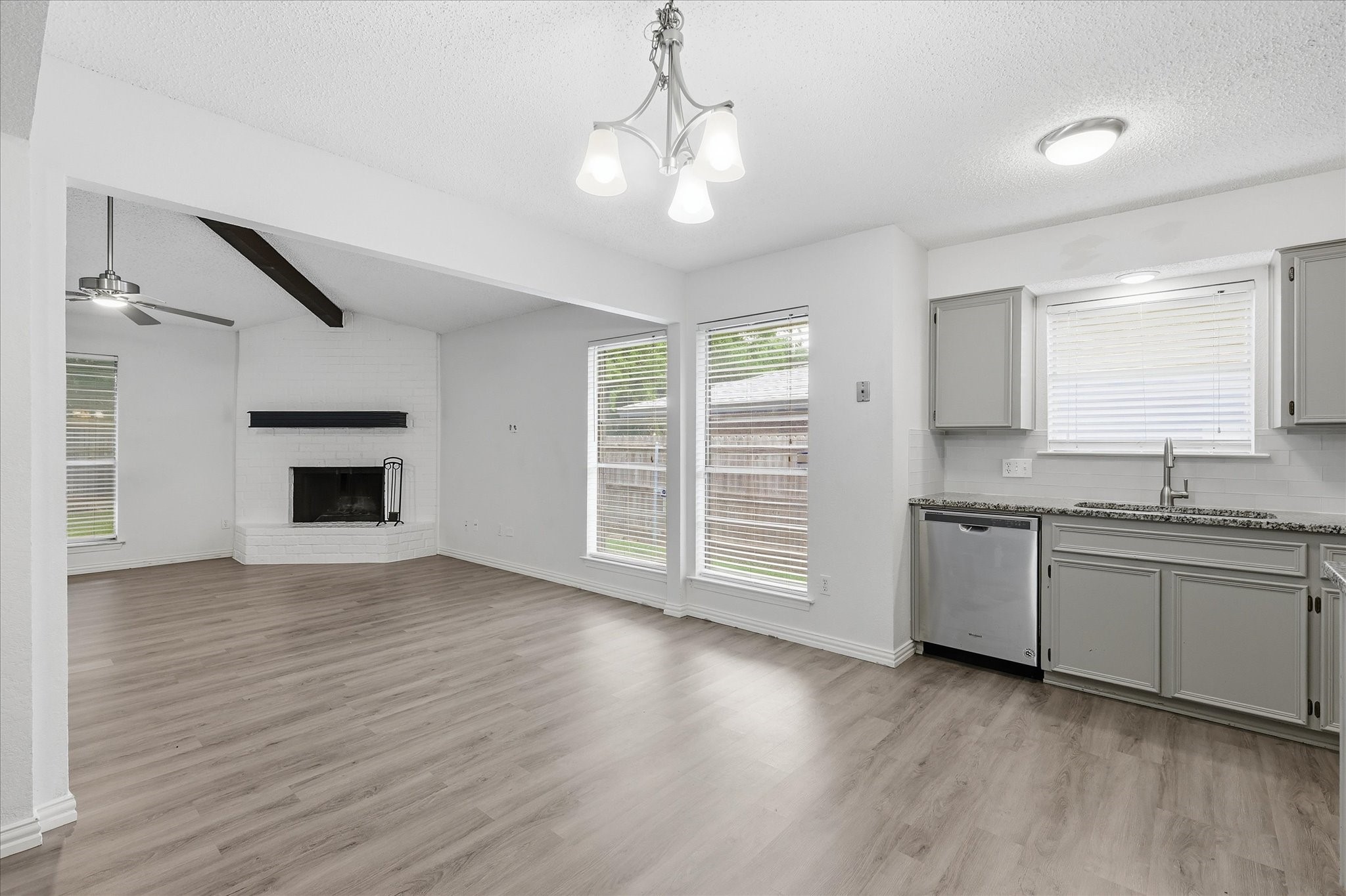 7208 Misty Meadow Drive S Fort Worth TX 76133