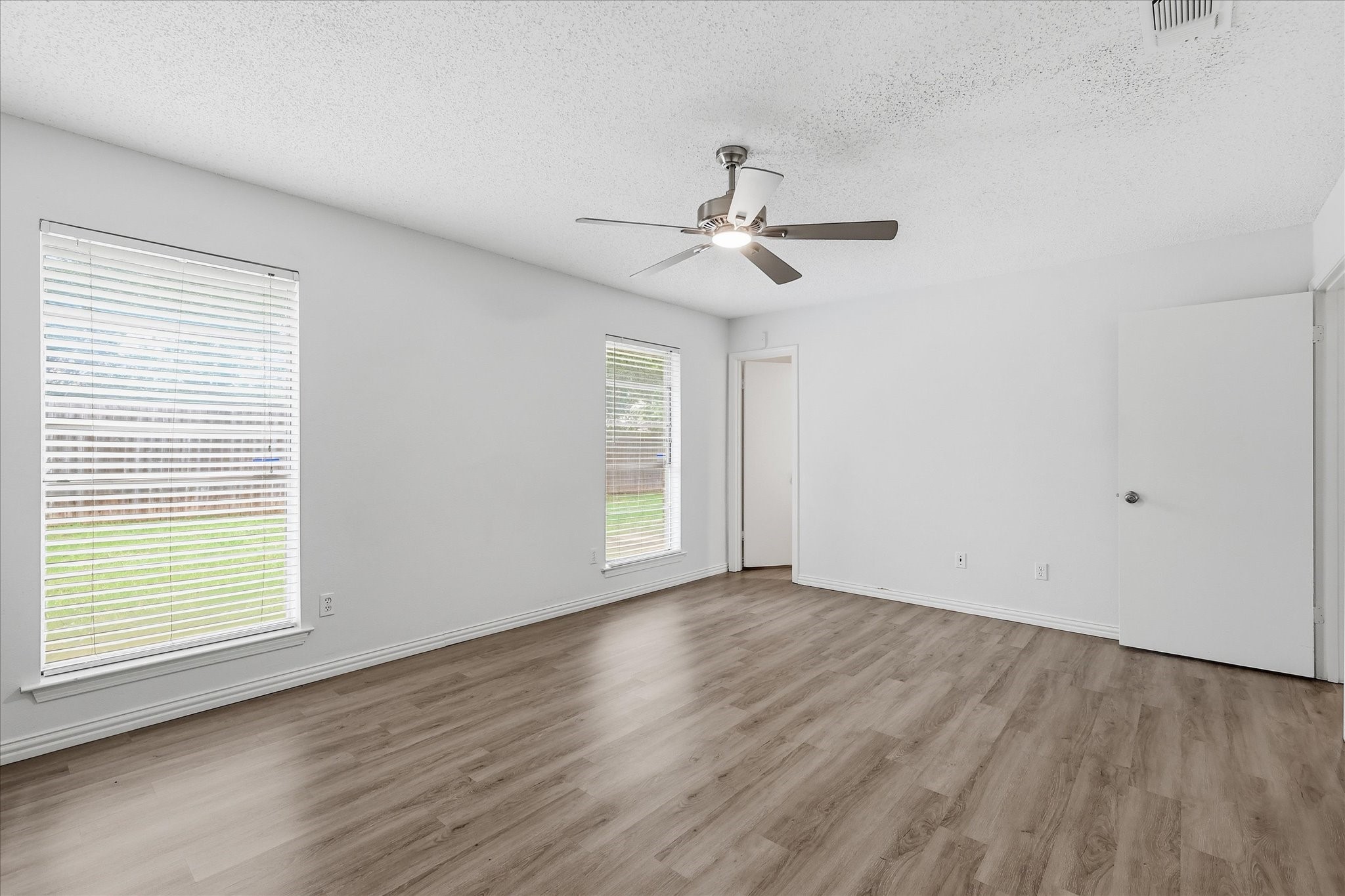 7208 Misty Meadow Drive S Fort Worth TX 76133