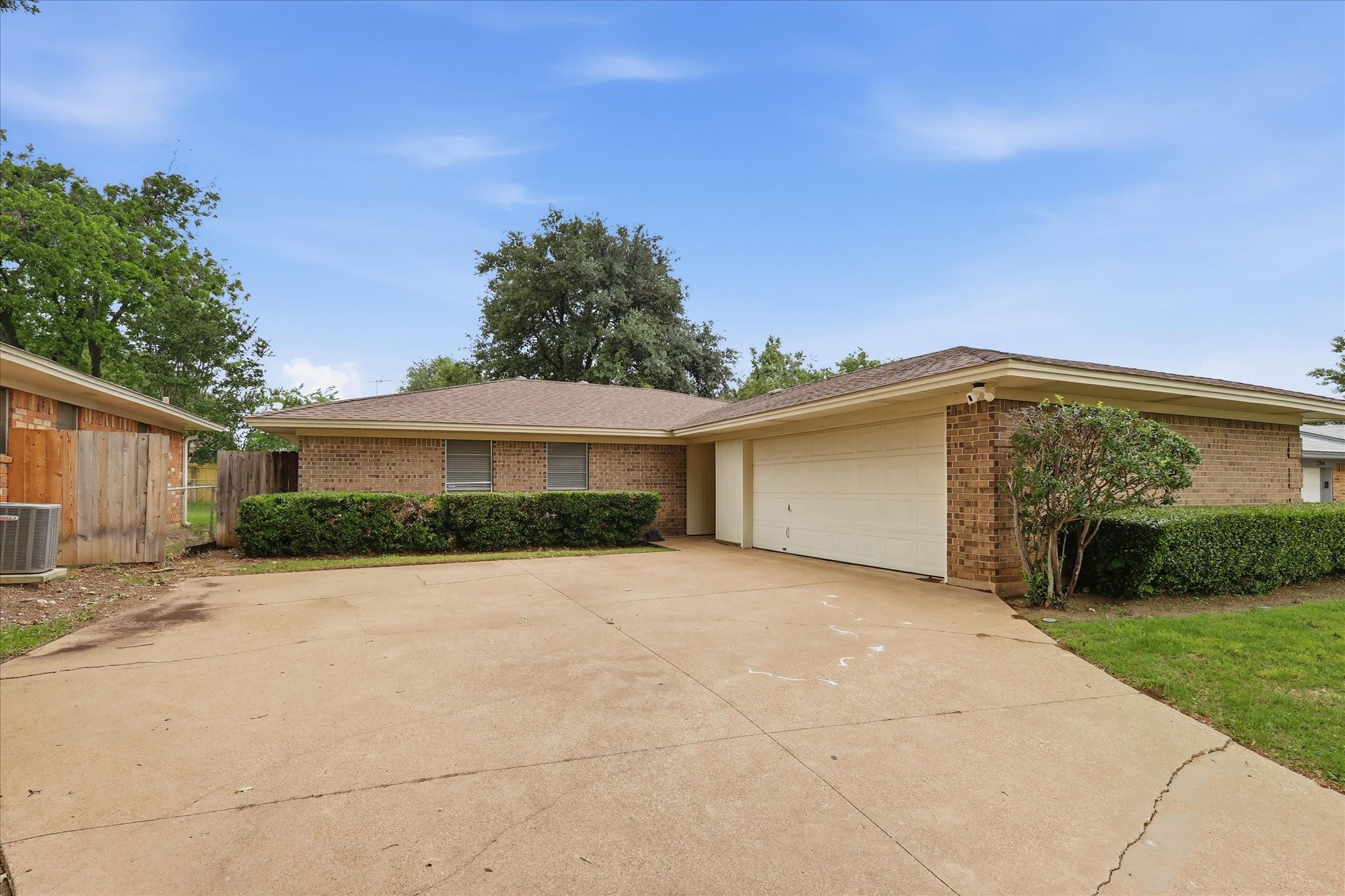 7208 Misty Meadow Drive S Fort Worth TX 76133