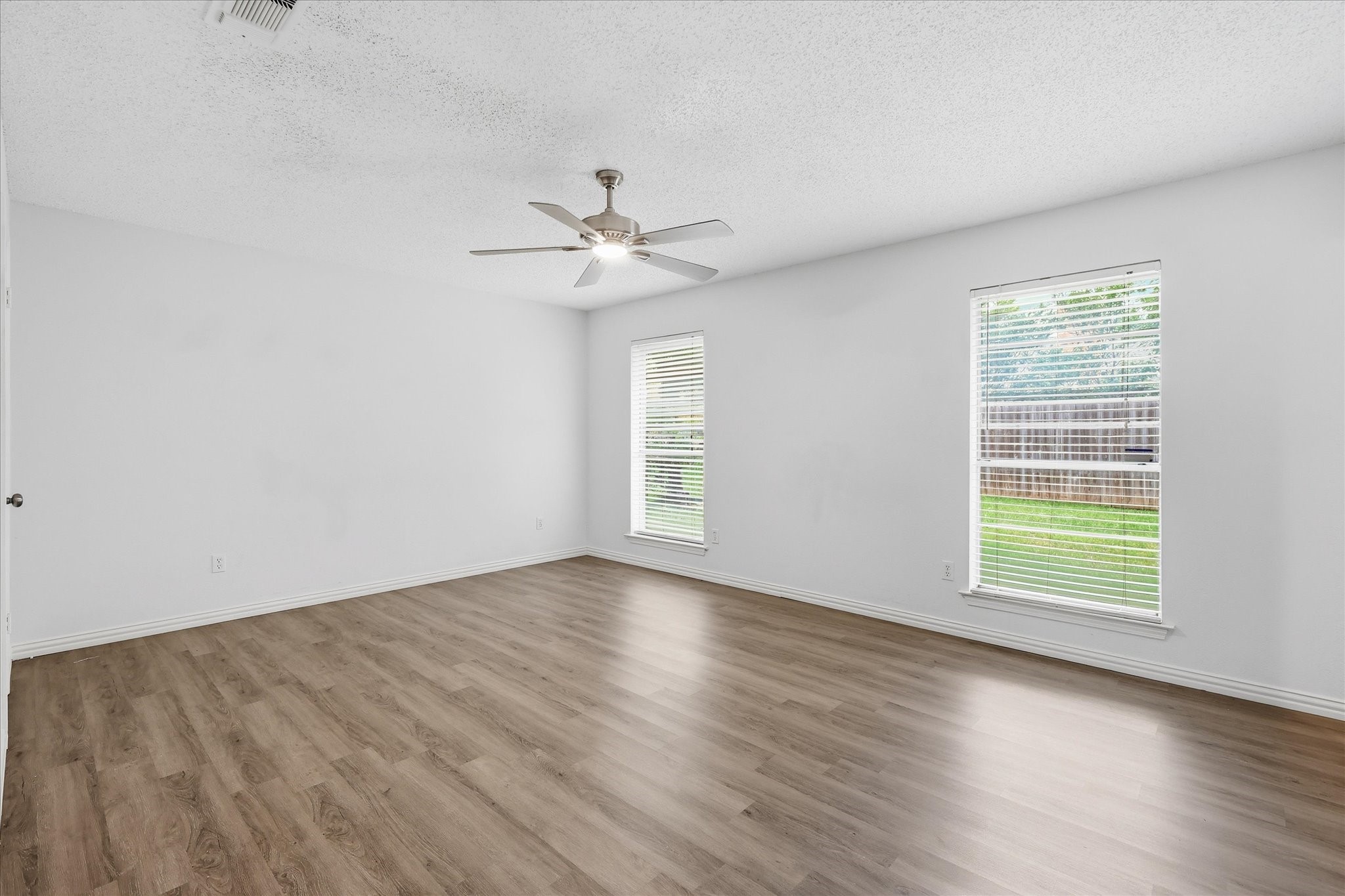 7208 Misty Meadow Drive S Fort Worth TX 76133