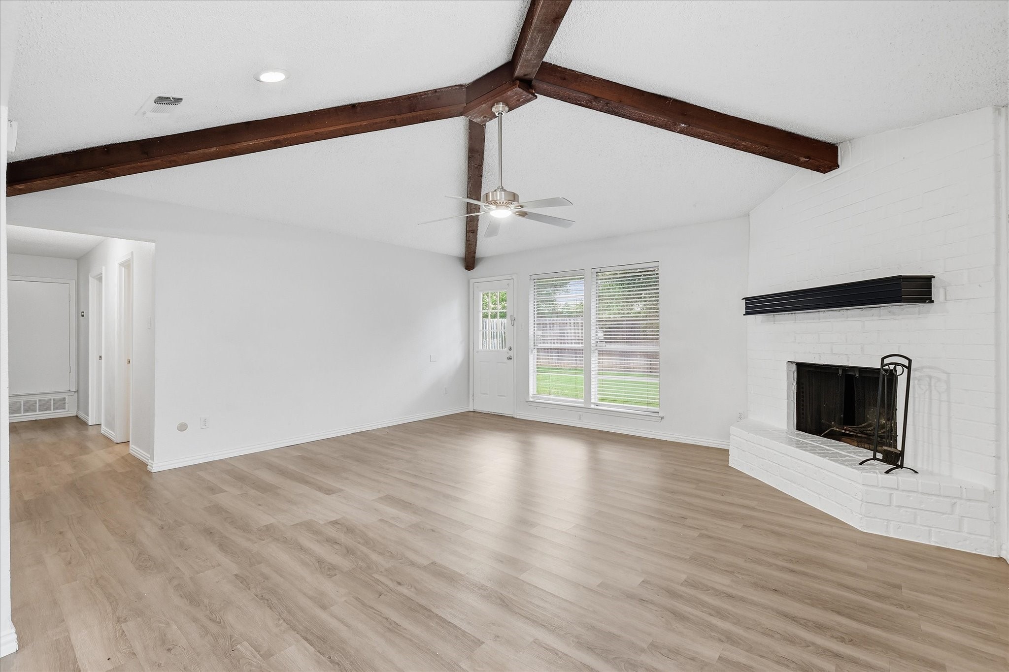 7208 Misty Meadow Drive S Fort Worth TX 76133