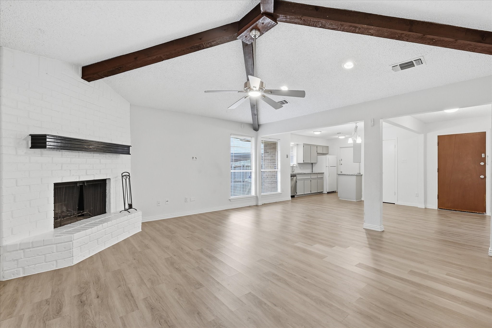 7208 Misty Meadow Drive S Fort Worth TX 76133