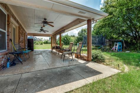 2852 S Lakeview Drive Cedar Hill TX 75104