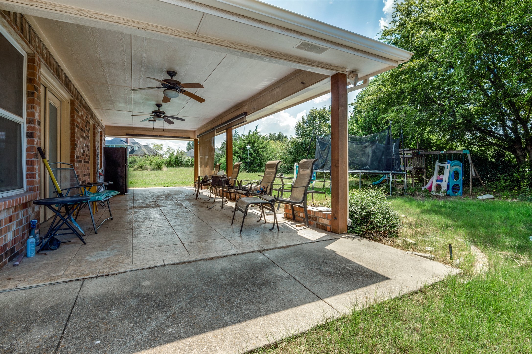 2852 S Lakeview Drive Cedar Hill TX 75104
