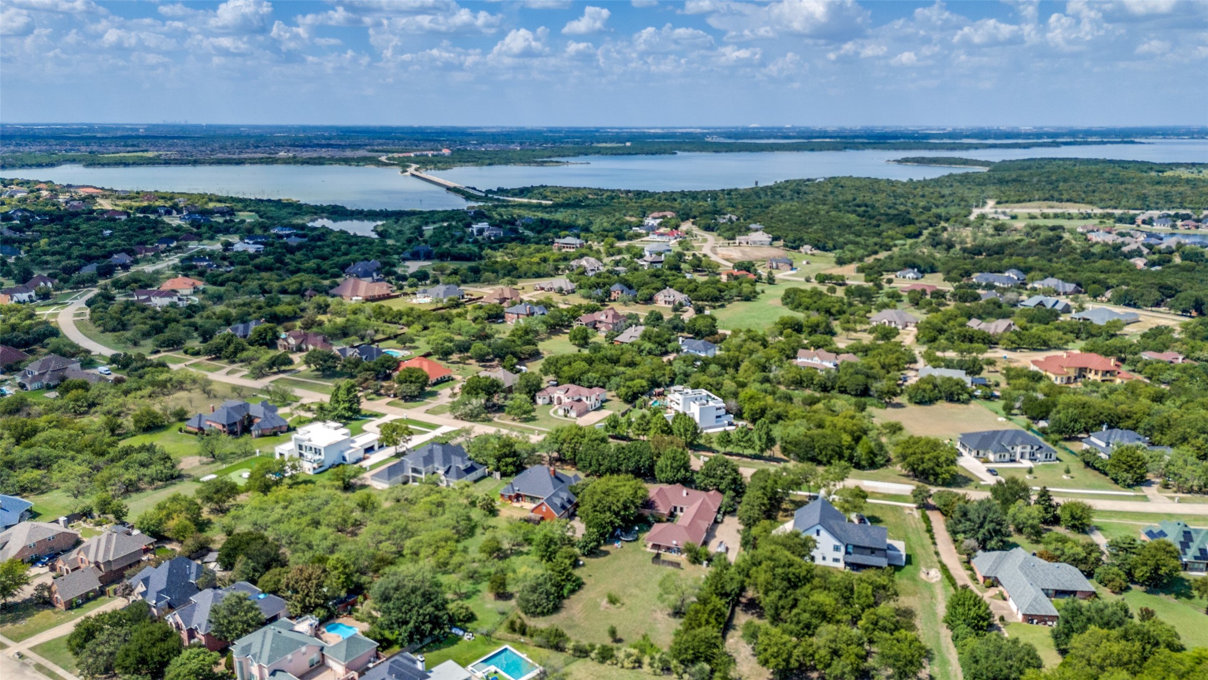 2852 S Lakeview Drive Cedar Hill TX 75104