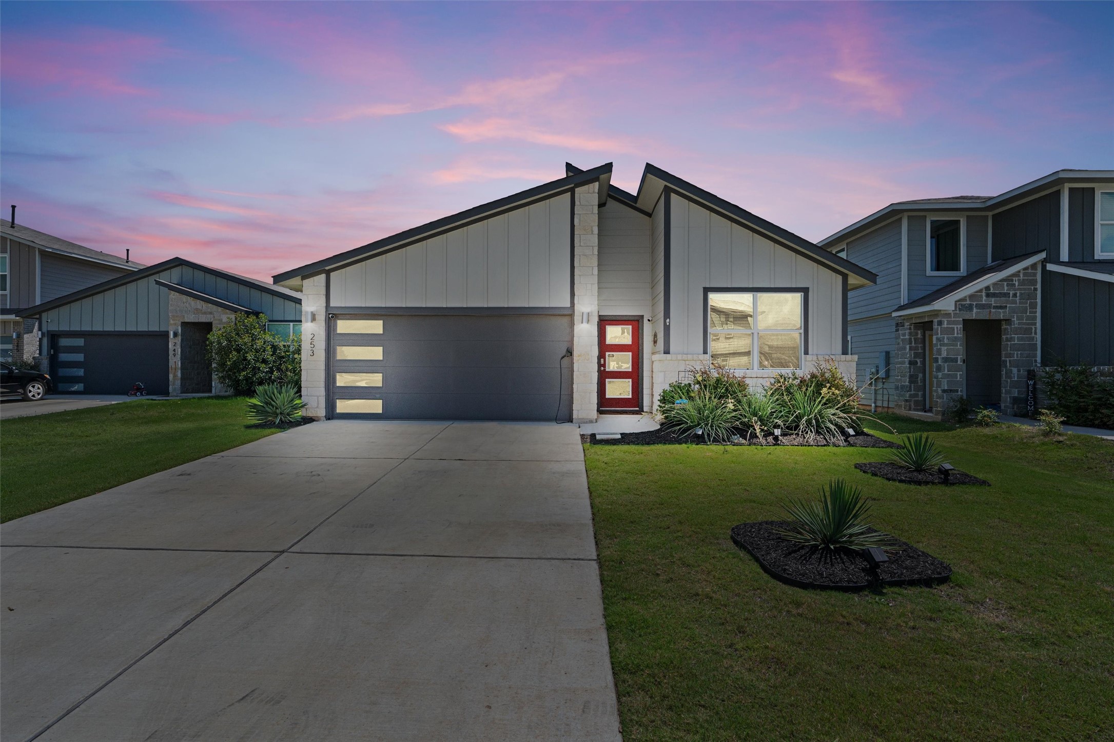 253 Centuryplant Road Leander TX 78641