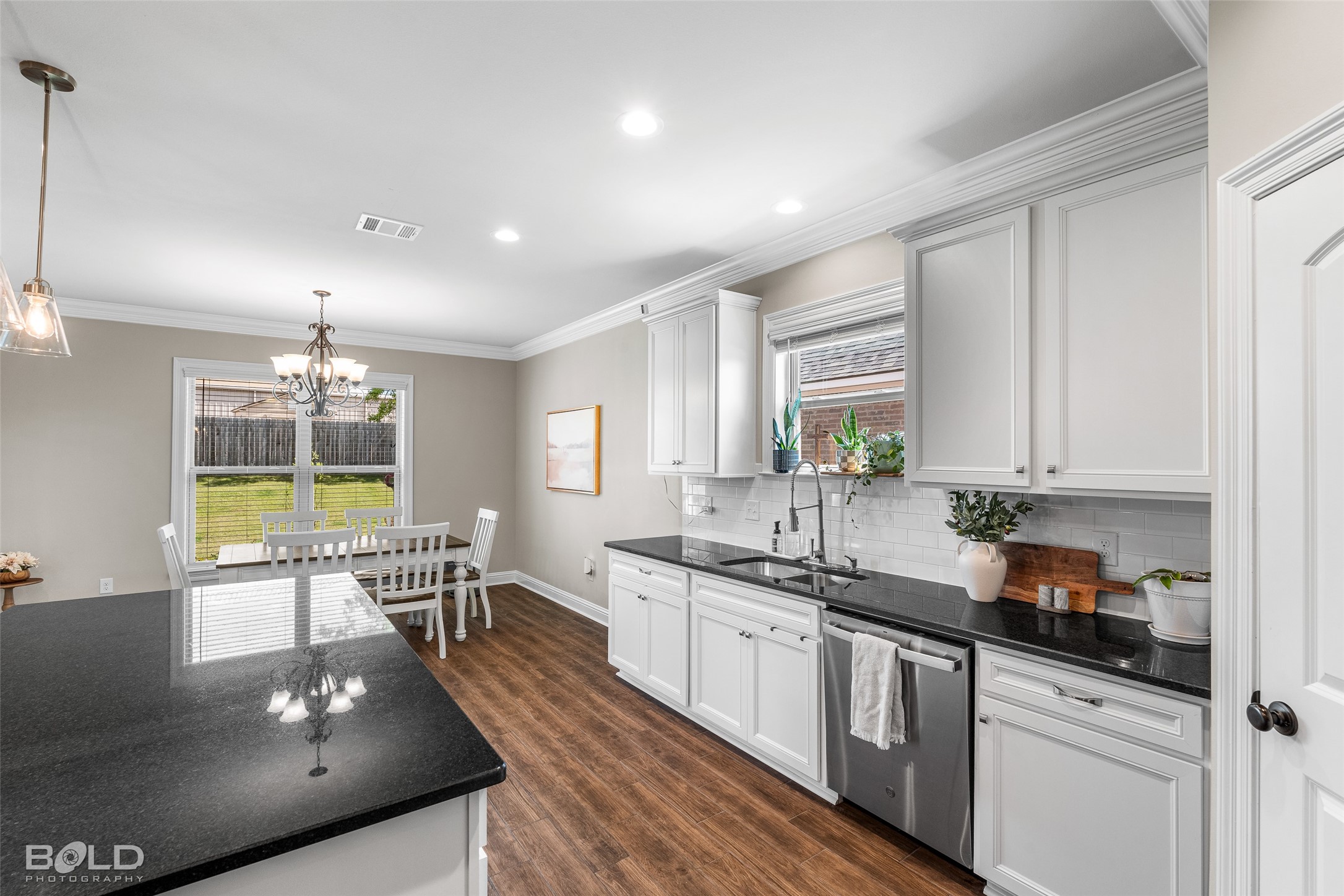 108 Brimestone Loop Benton LA 71006