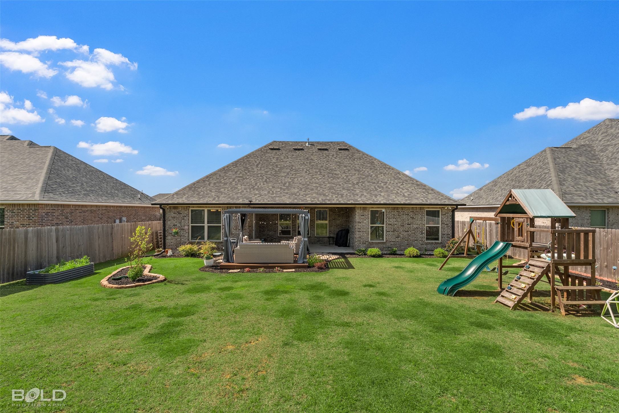 108 Brimestone Loop Benton LA 71006