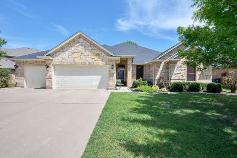 1701 Colorado Drive Burleson TX 76028