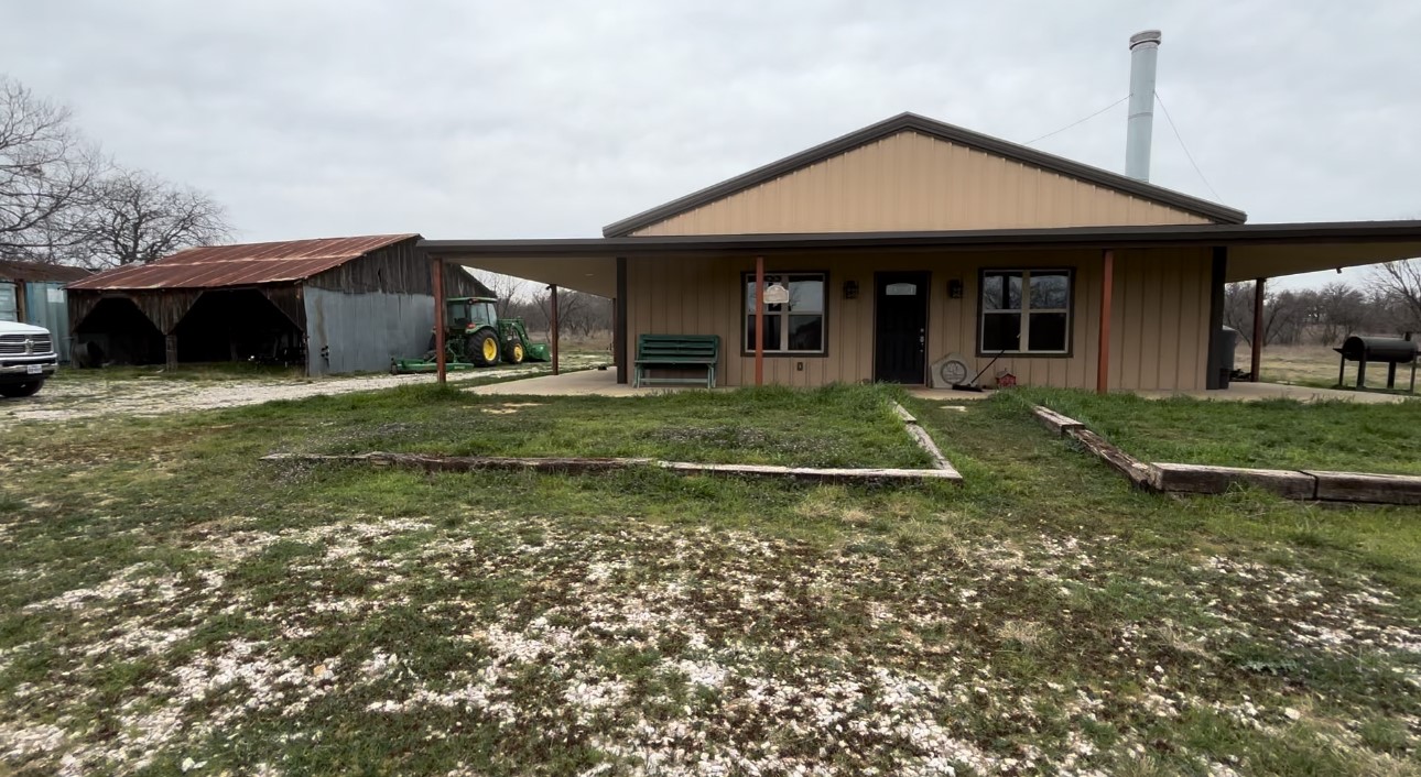 573 County Road 412 Carbon TX 76435