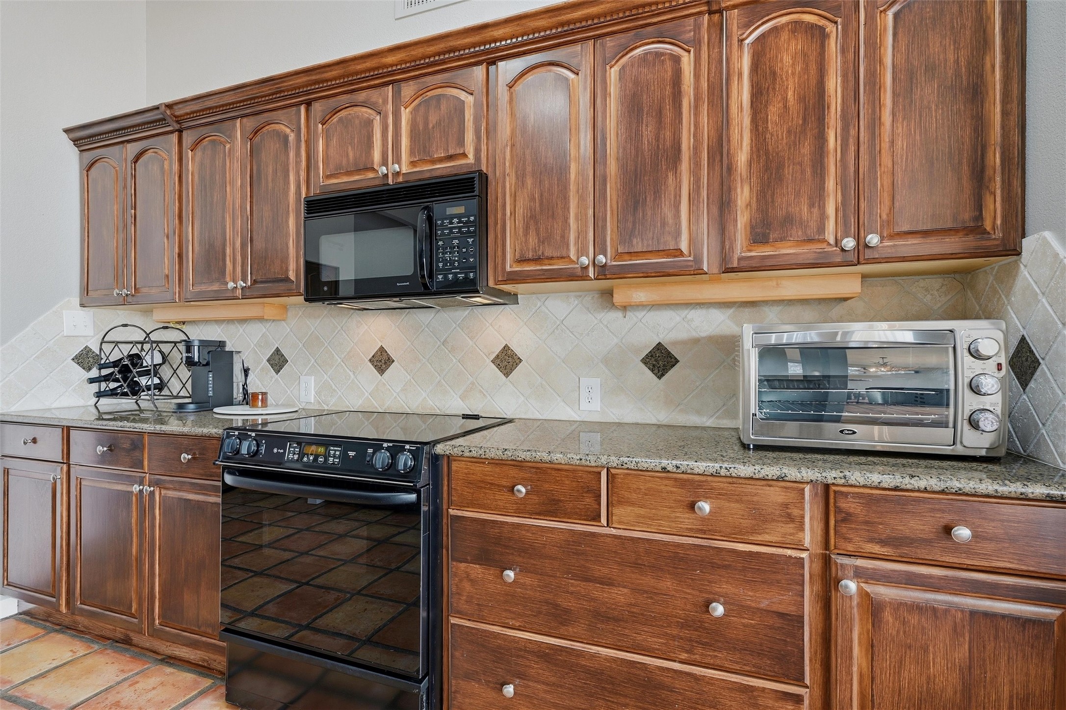 140 Blackfoot Trail Lake Kiowa TX 76240