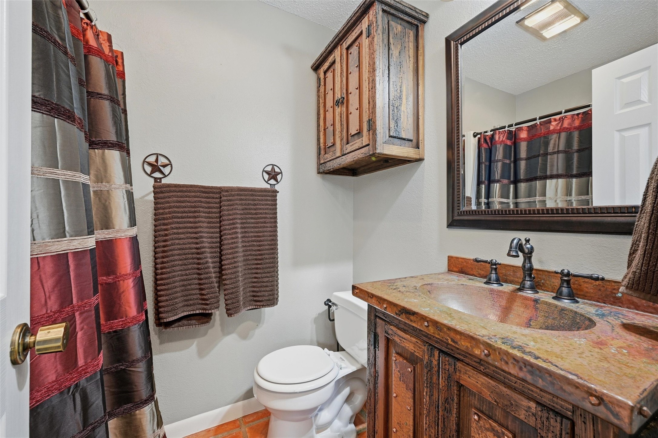 140 Blackfoot Trail Lake Kiowa TX 76240