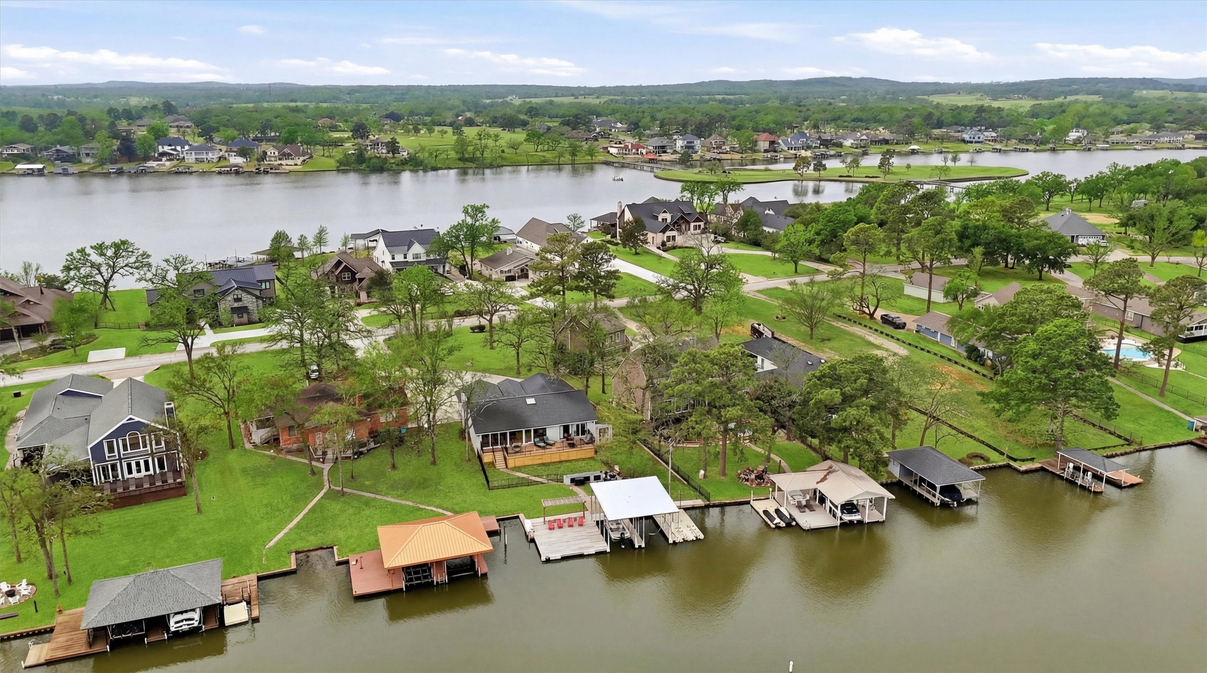 140 Blackfoot Trail Lake Kiowa TX 76240