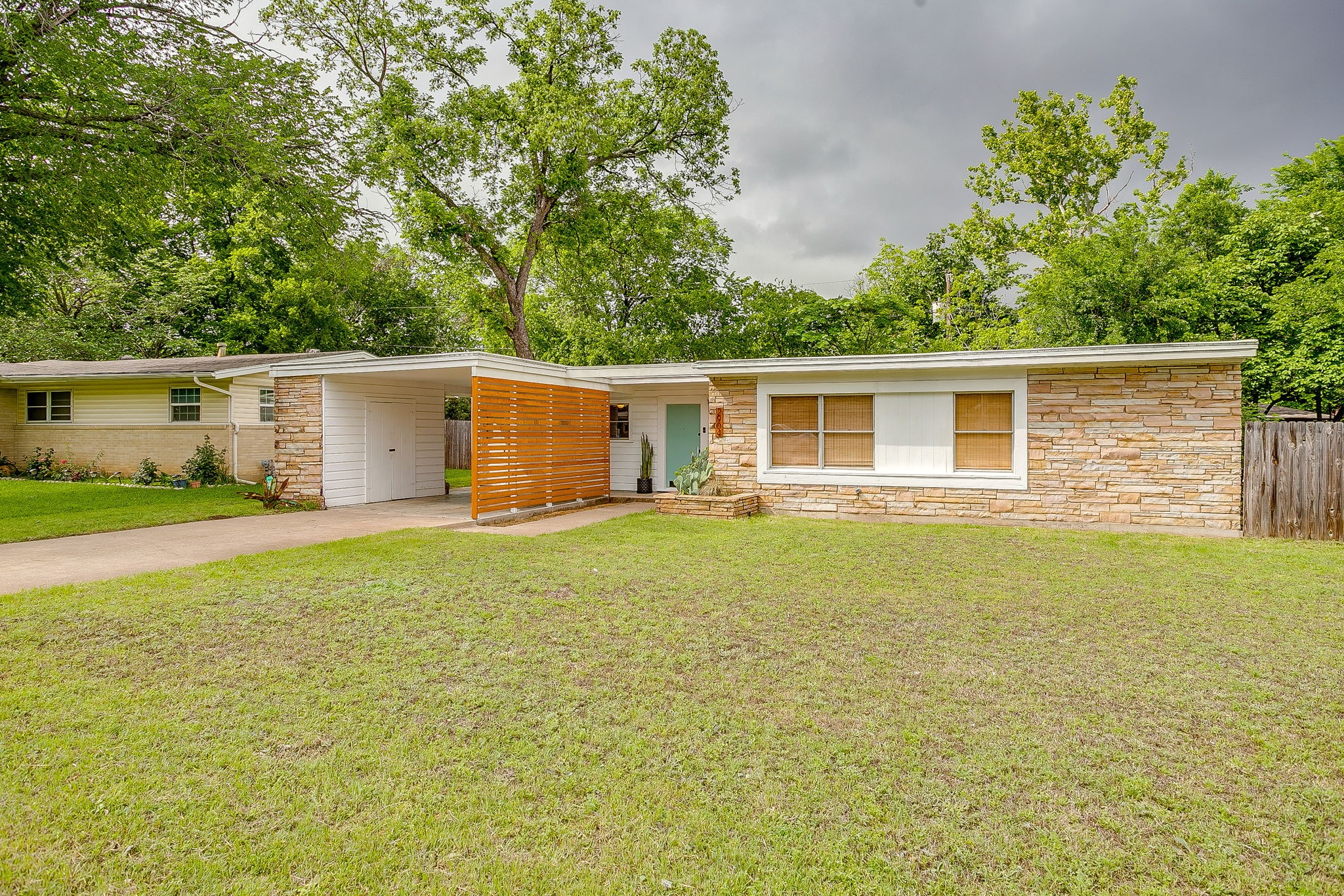 2904 Martin Lydon Avenue Fort Worth TX 76133
