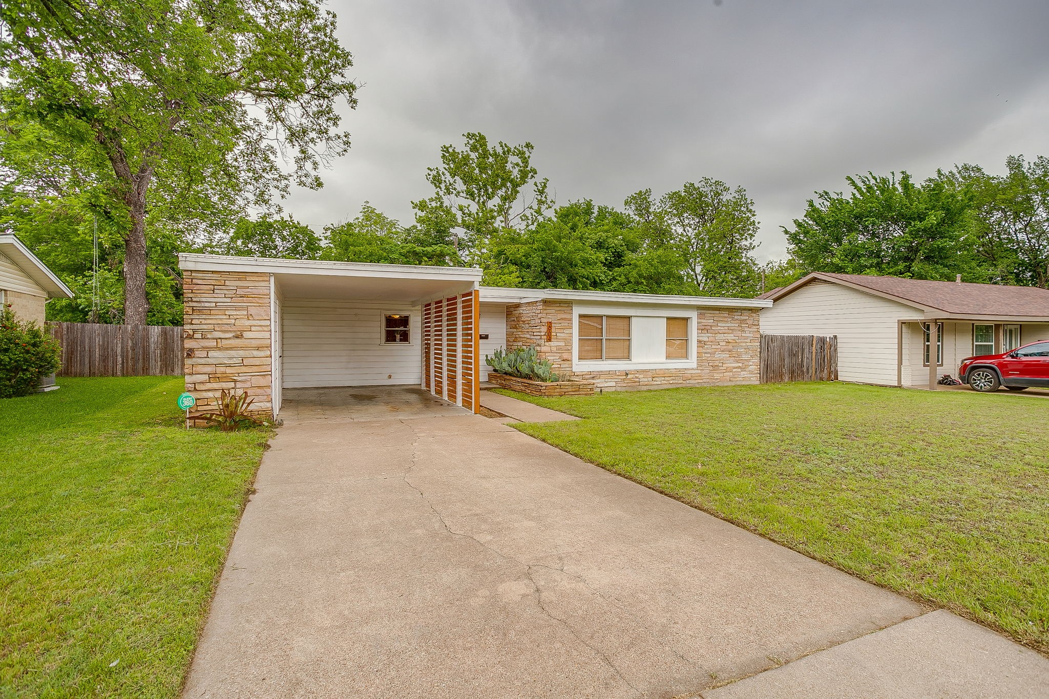2904 Martin Lydon Avenue Fort Worth TX 76133