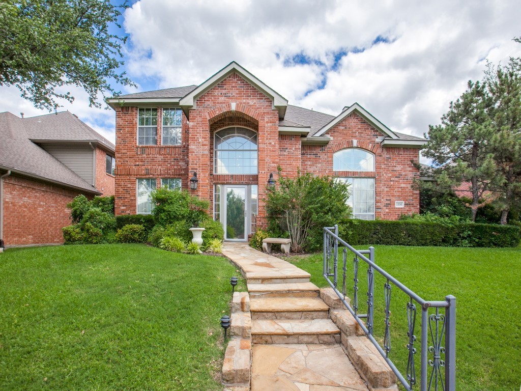 2306 York Court Carrollton TX 75006