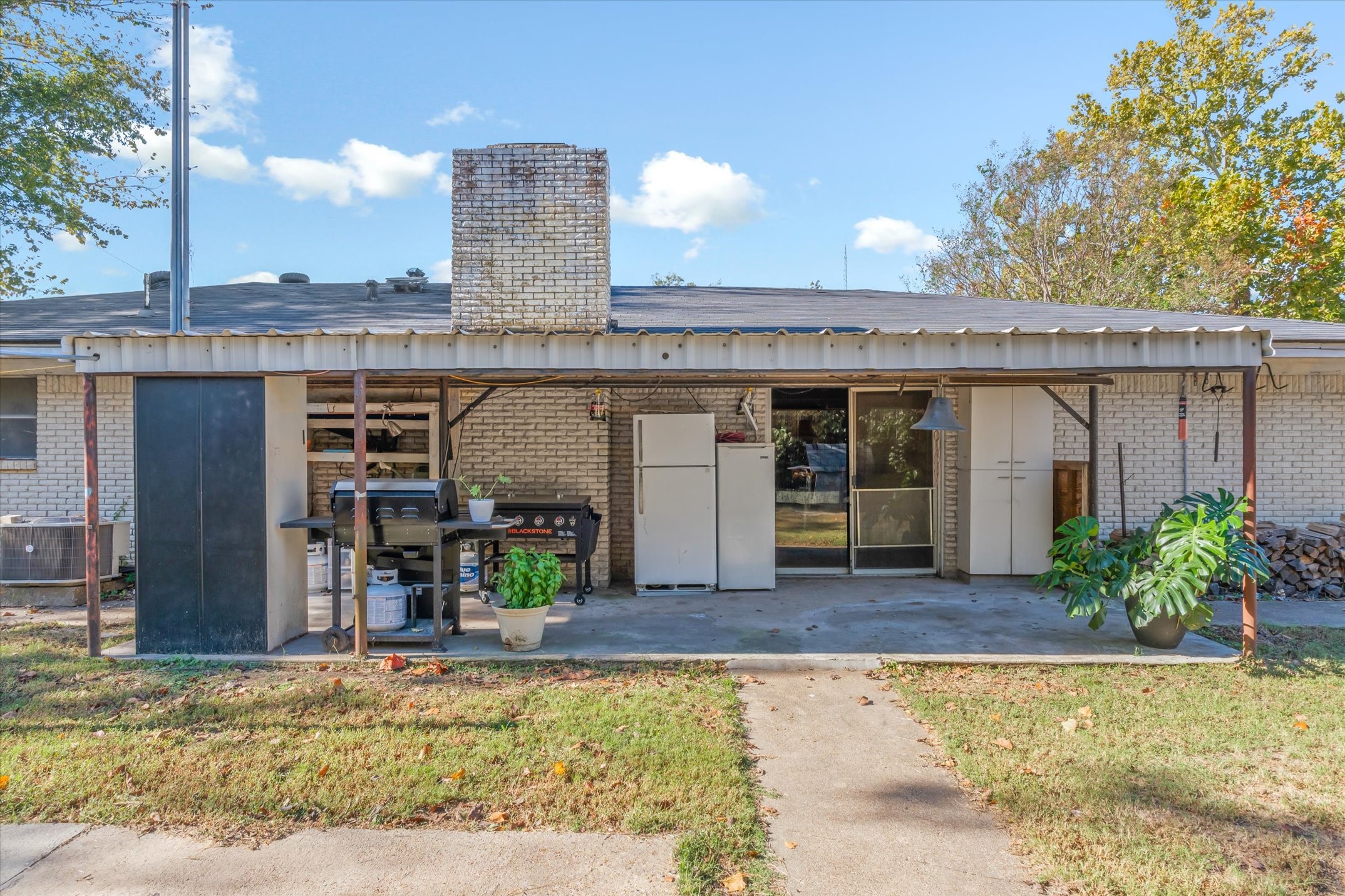 726 W Lennon Drive Emory TX 75440