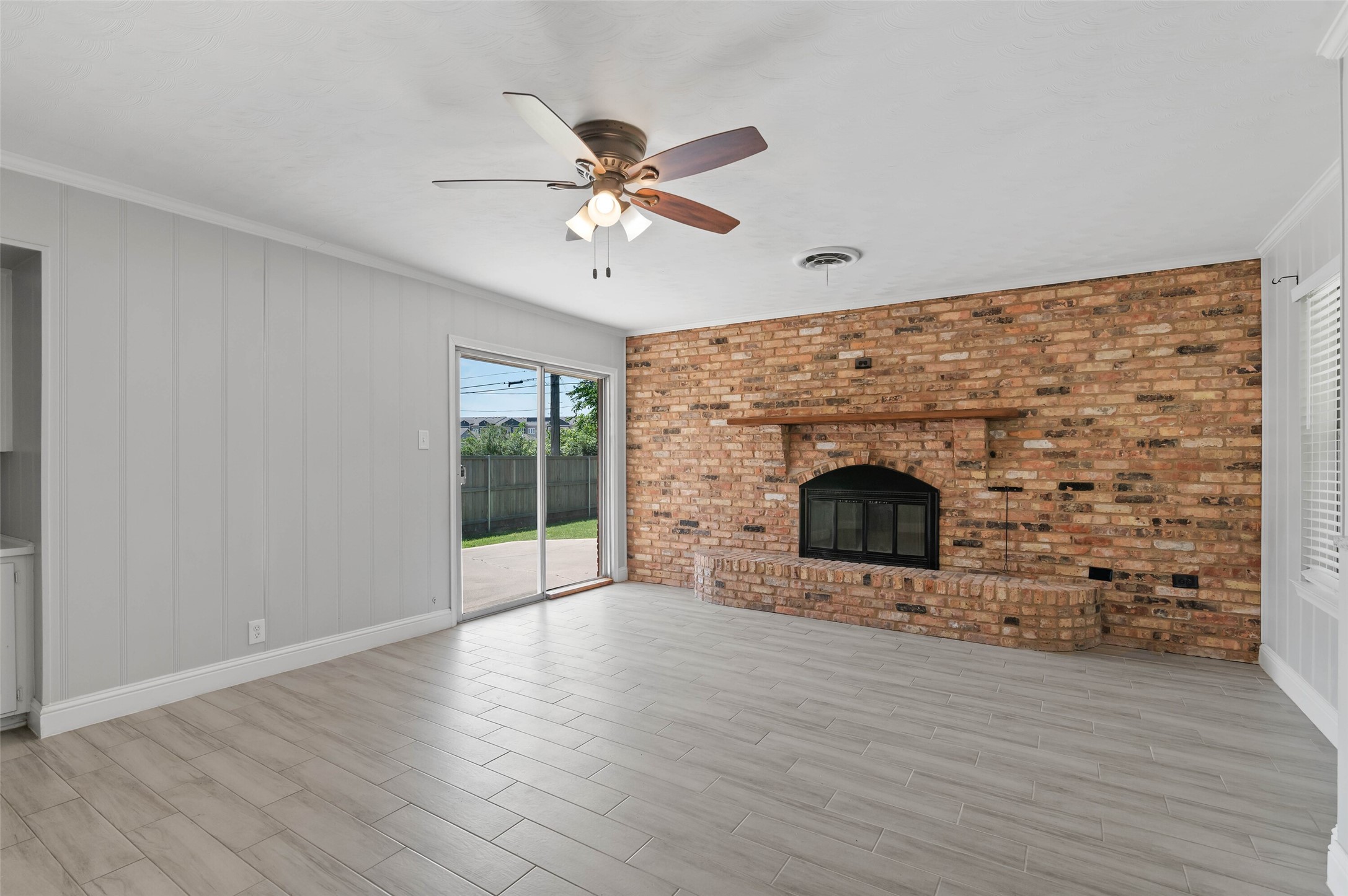 2202 Foxcroft Circle Denton TX 76209