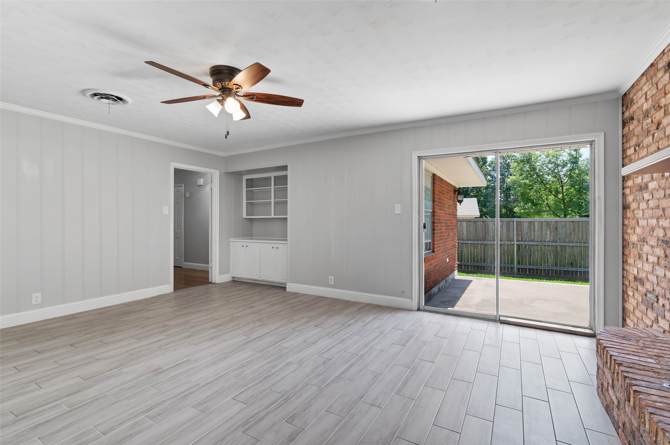 2202 Foxcroft Circle Denton TX 76209
