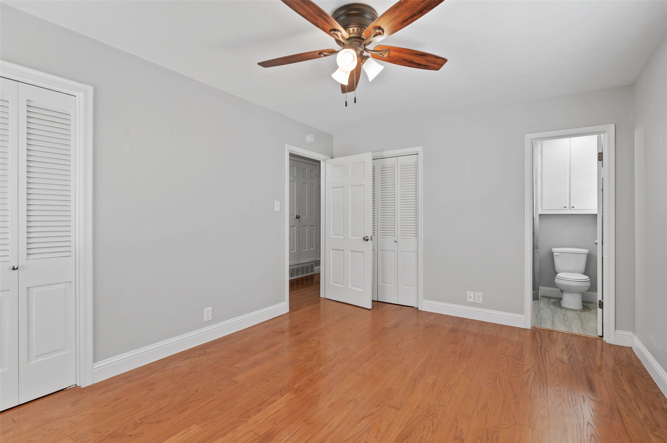 2202 Foxcroft Circle Denton TX 76209