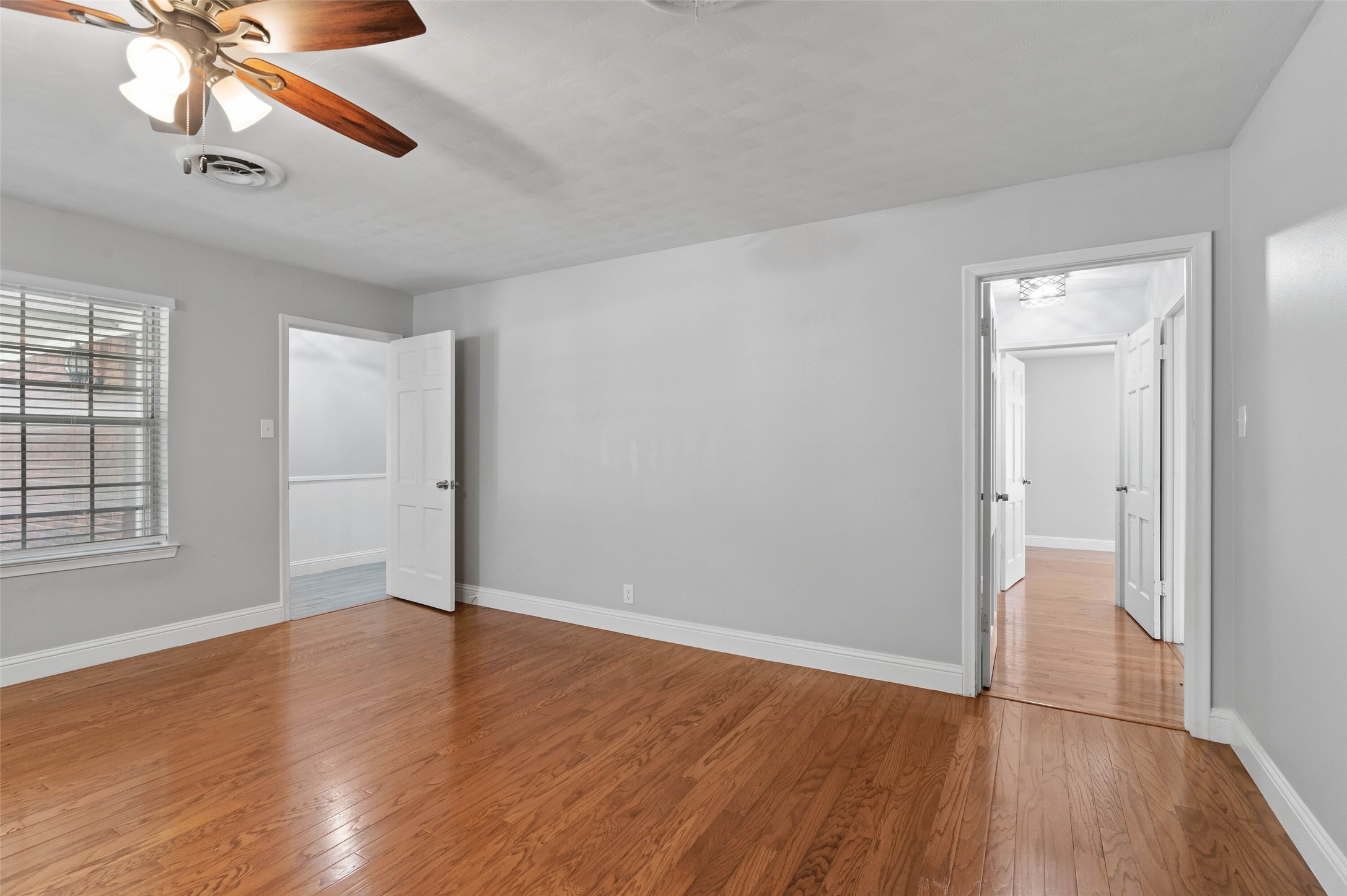 2202 Foxcroft Circle Denton TX 76209