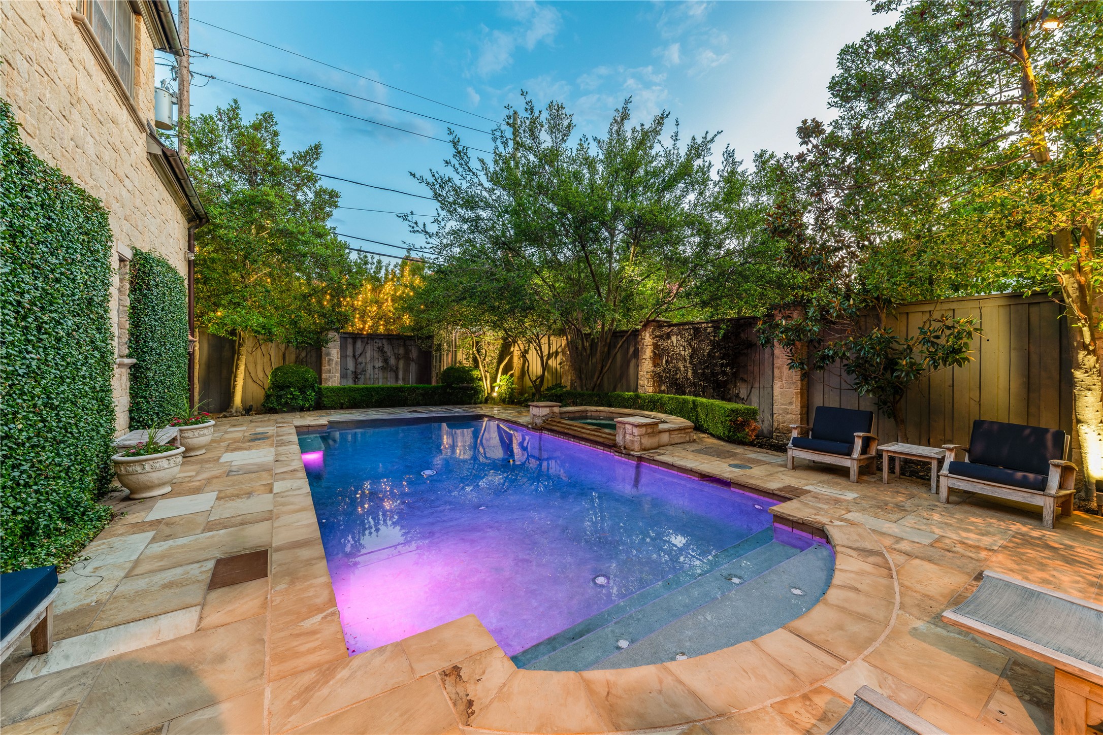 4301 Belclaire Avenue Highland Park TX 75205