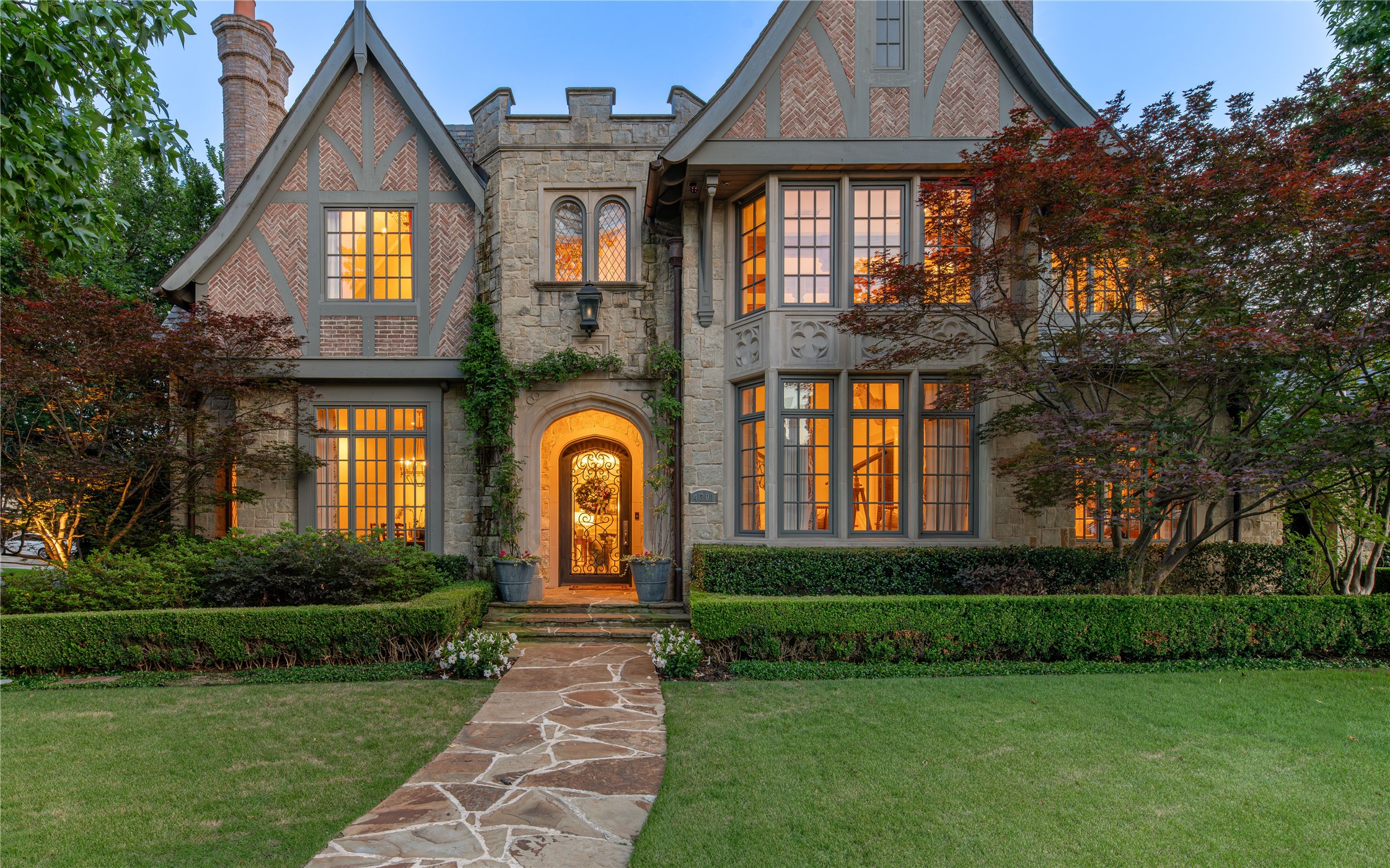 4301 Belclaire Avenue Highland Park TX 75205