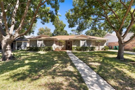 2102 N Lake Trail Denton TX 76201