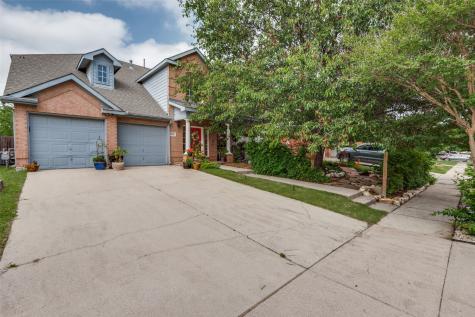 2812 Atrium Drive Grand Prairie TX 75052