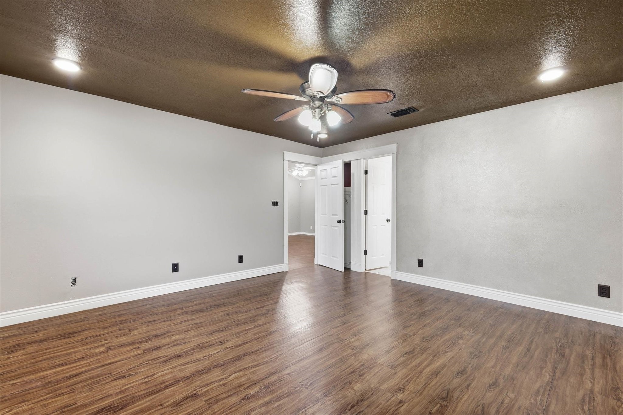 123 Valley Ranch Road Sherman TX 75092