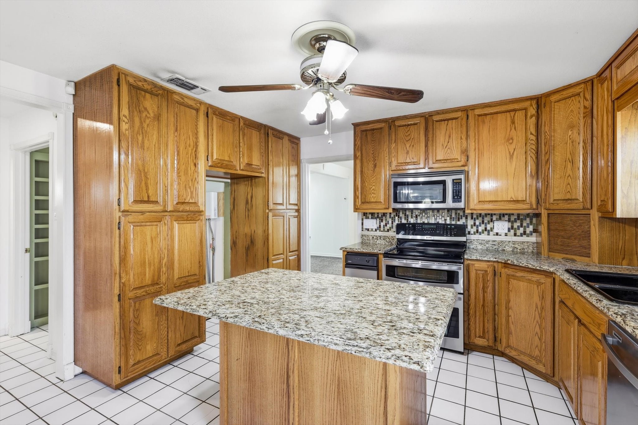 123 Valley Ranch Road Sherman TX 75092