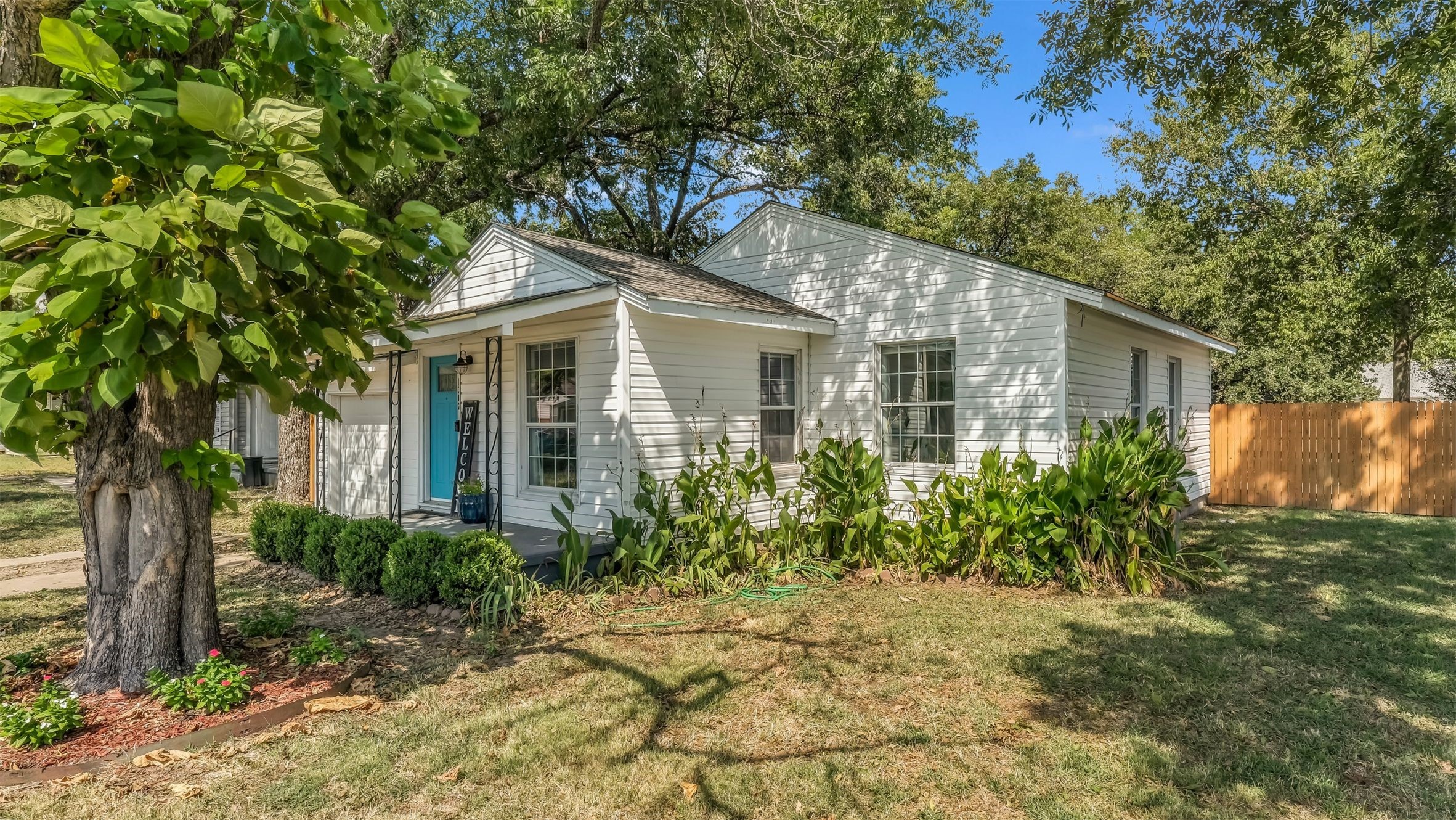 1302 Oliver Street Weatherford TX 76086