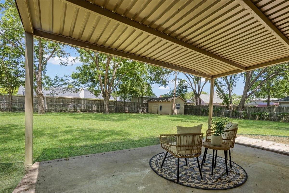470 W Marshall Street Van Alstyne TX 75495