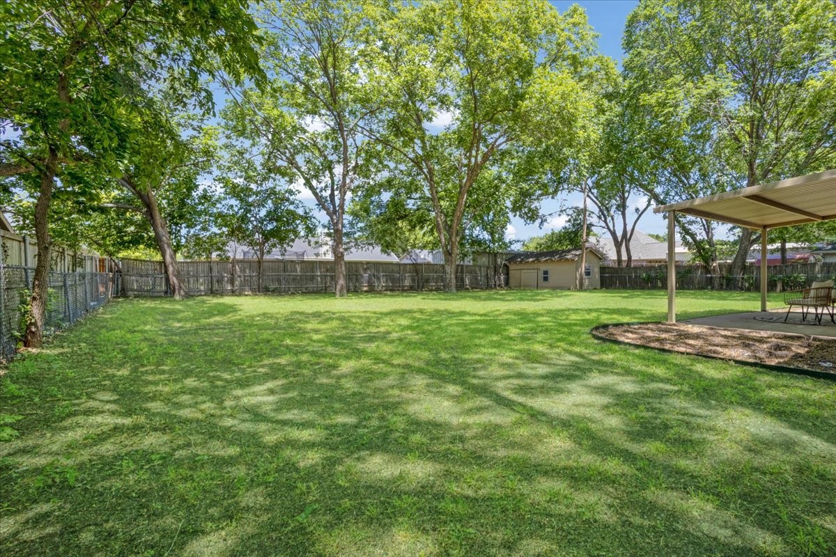 470 W Marshall Street Van Alstyne TX 75495