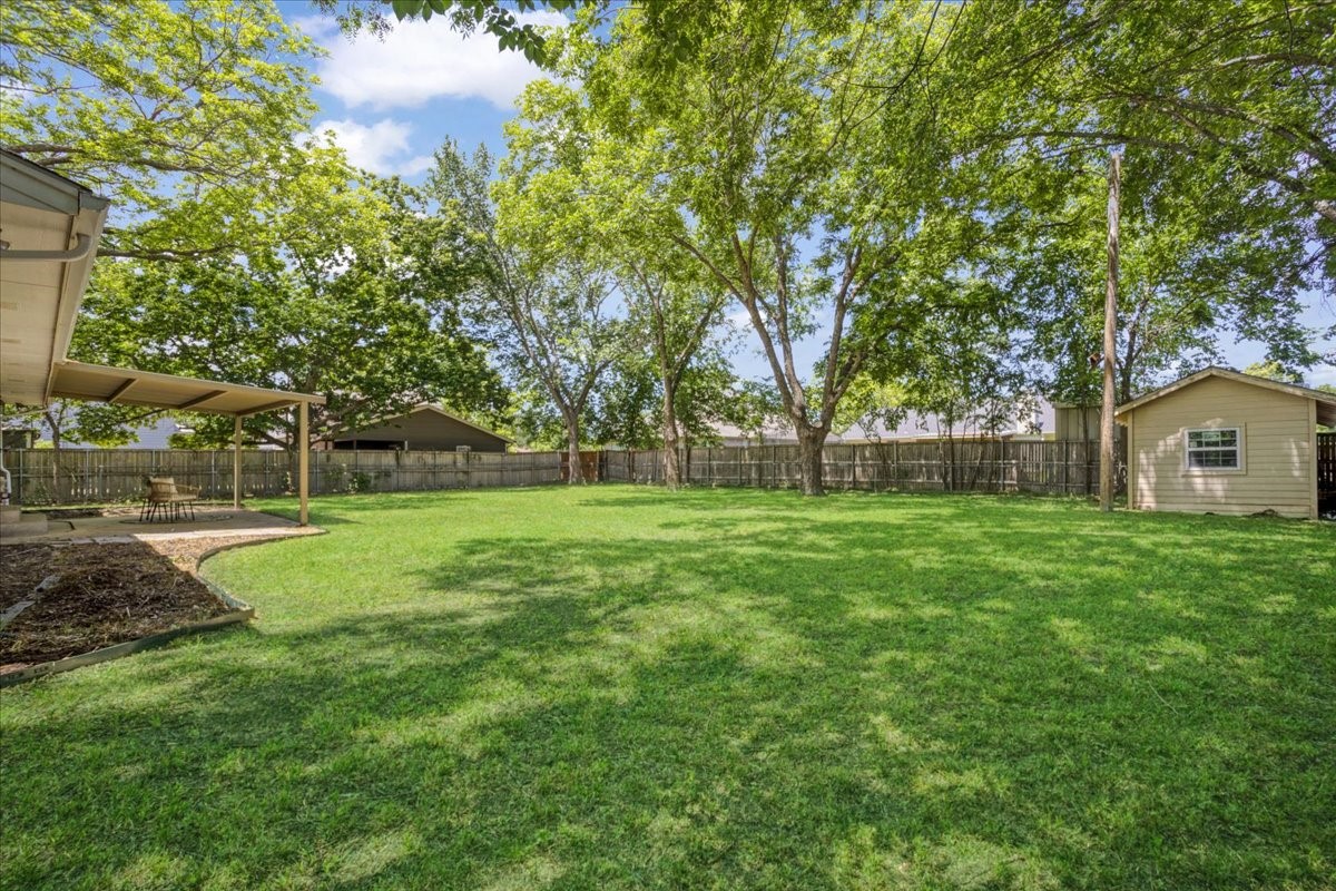 470 W Marshall Street Van Alstyne TX 75495