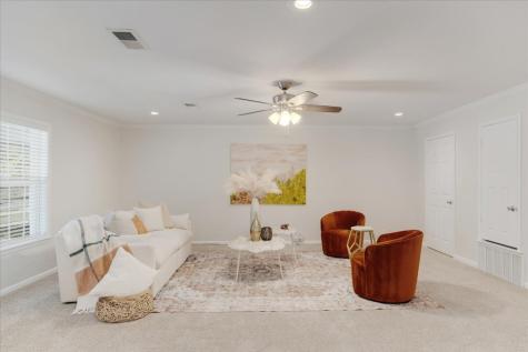 470 W Marshall Street Van Alstyne TX 75495