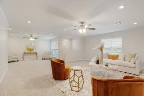 470 W Marshall Street Van Alstyne TX 75495