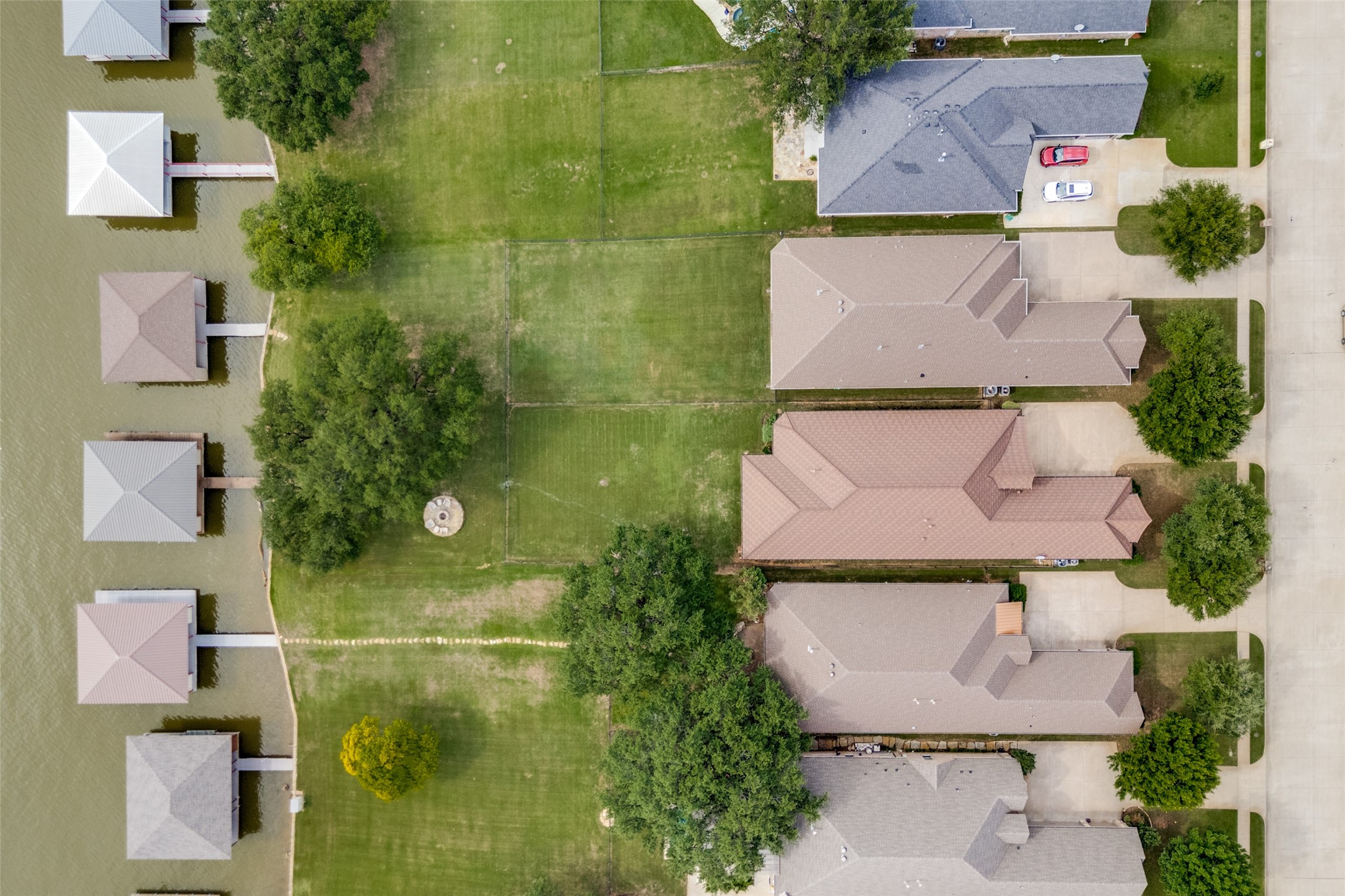 3450 Abes Landing Circle Granbury TX 76049