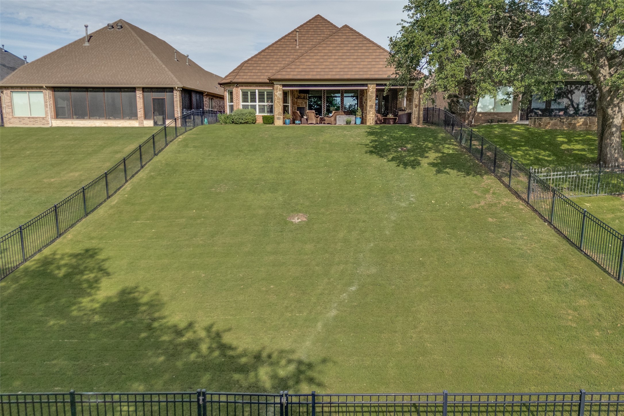 3450 Abes Landing Circle Granbury TX 76049