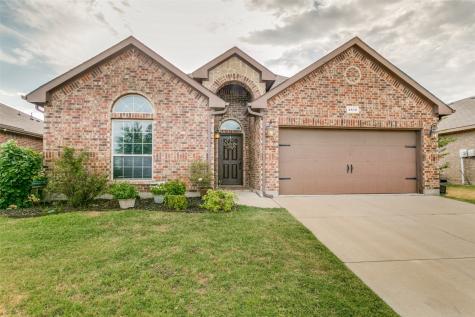 4512 Hidden Meadows Trail Denton TX 76226