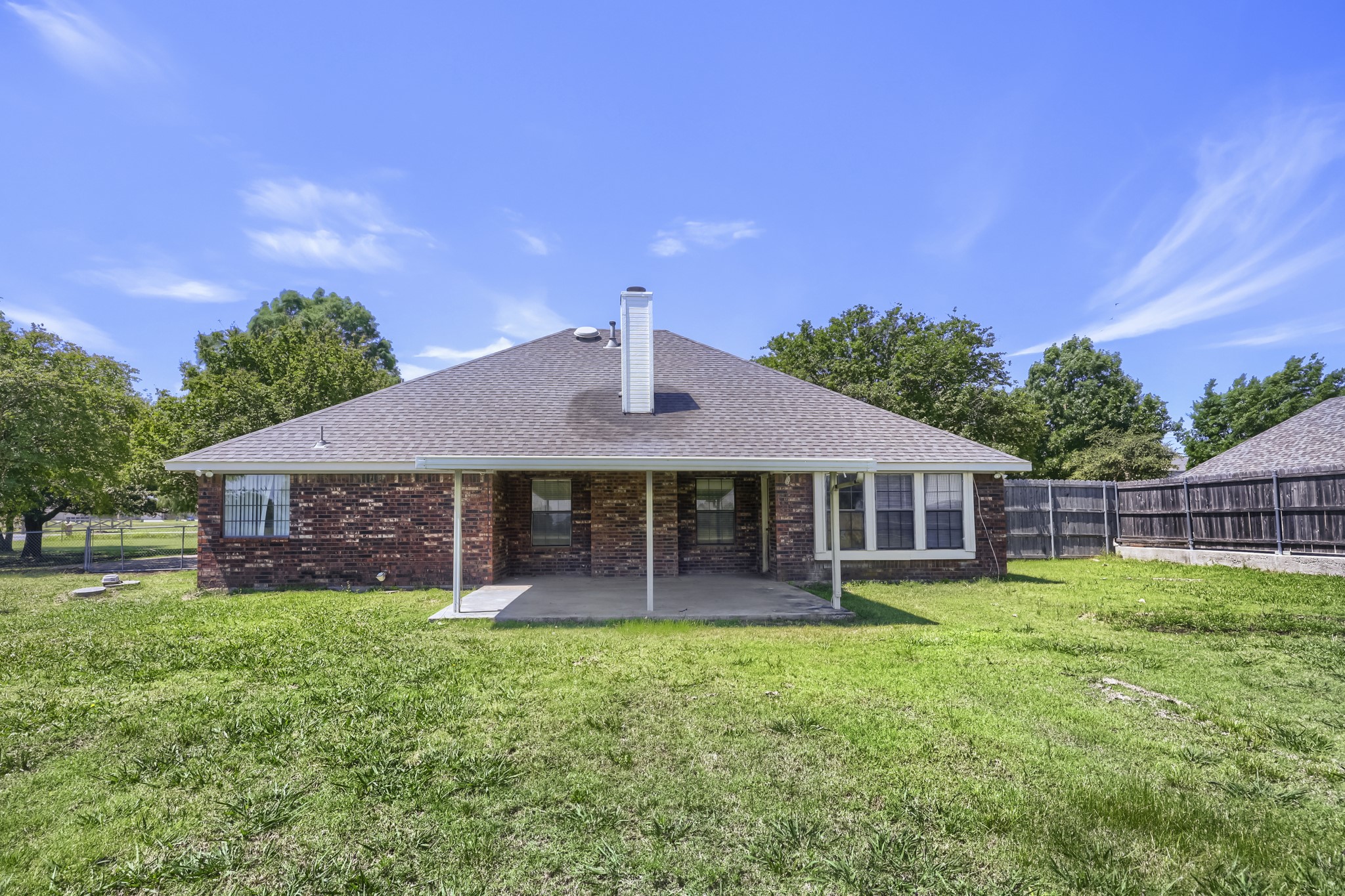 16018 University Drive Forney TX 75126