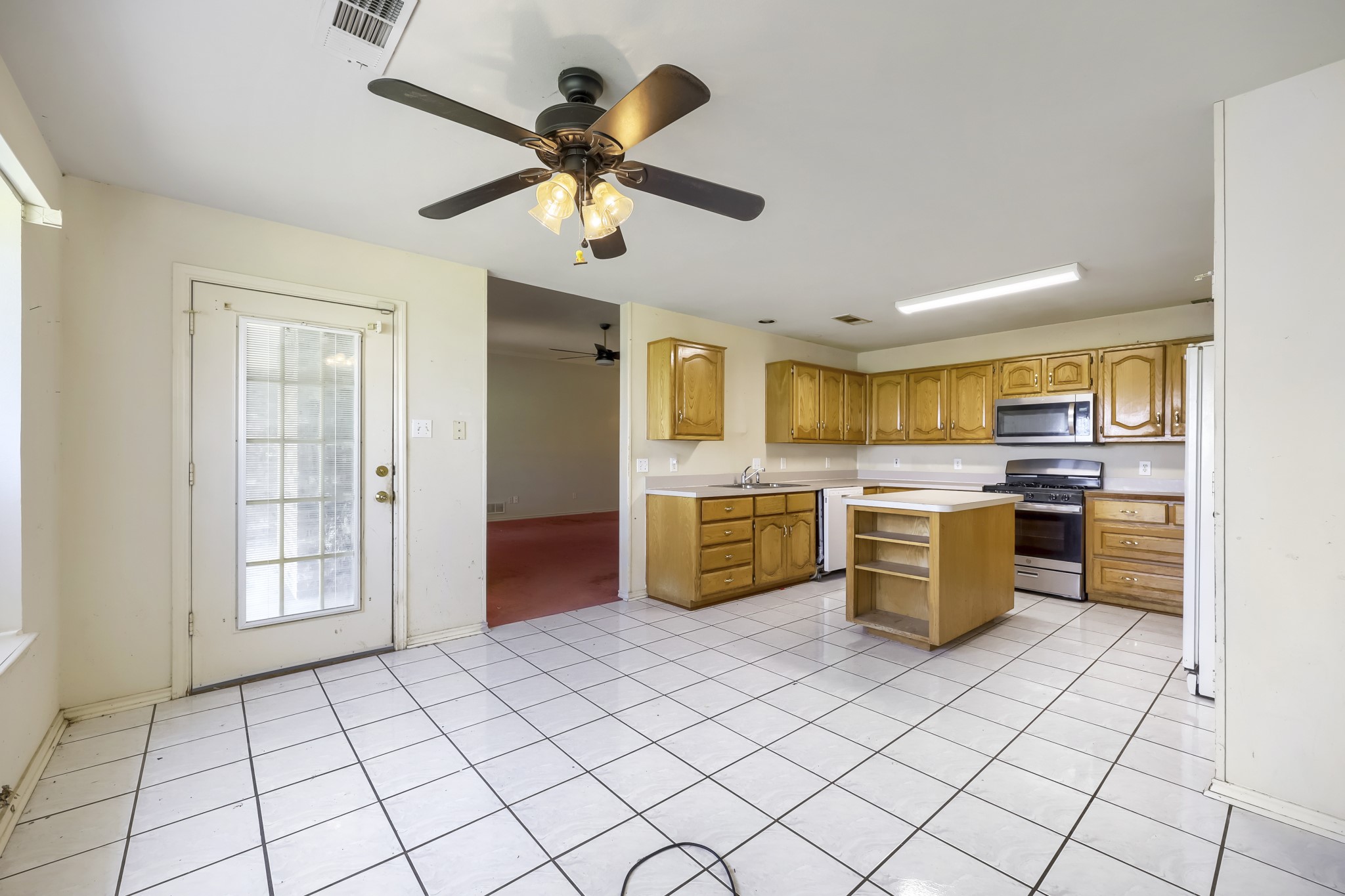 16018 University Drive Forney TX 75126