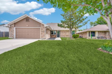 6207 Patriotic Court Arlington TX 76002