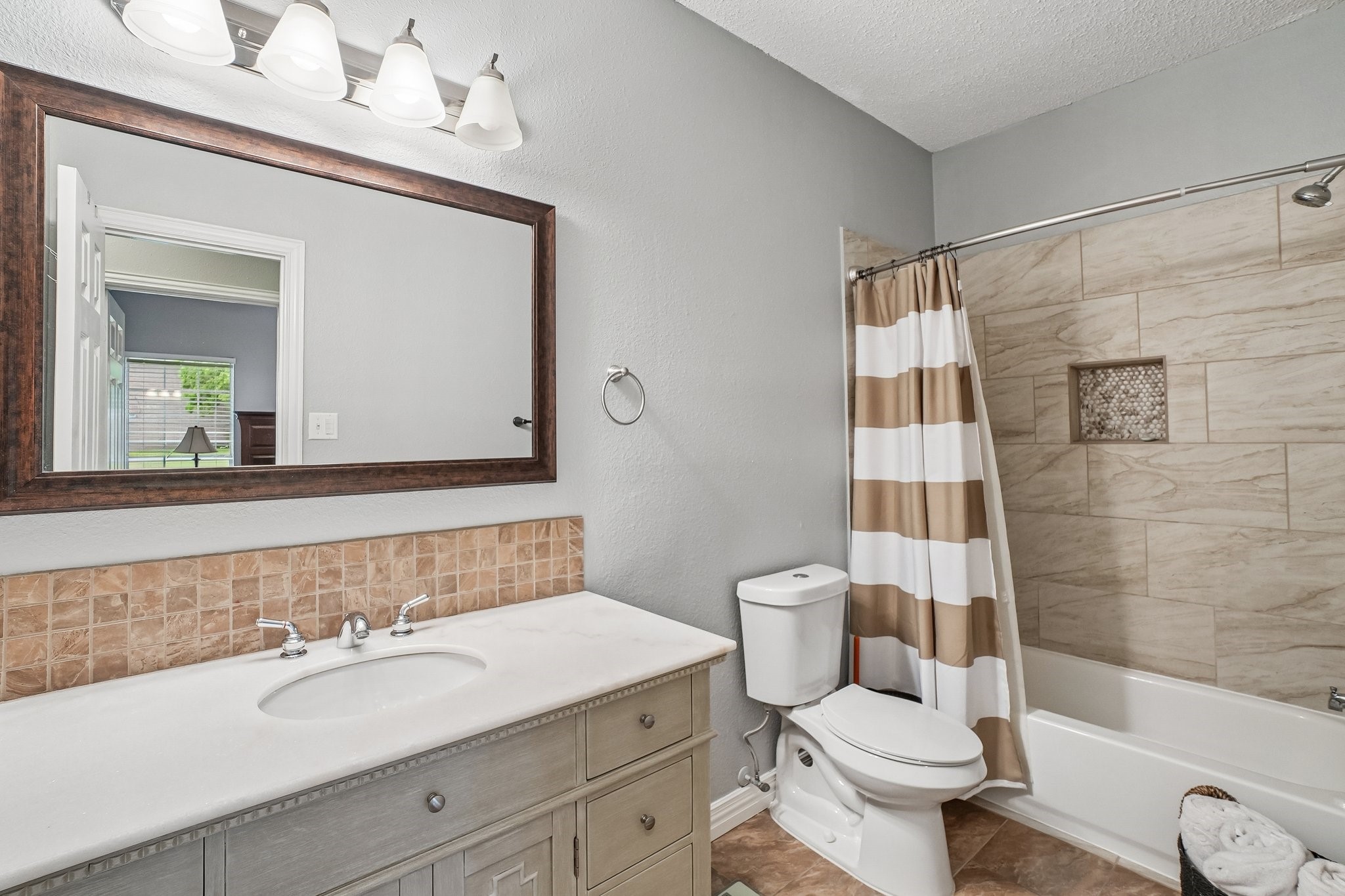 1252 Orchard Lane Ennis TX 75119