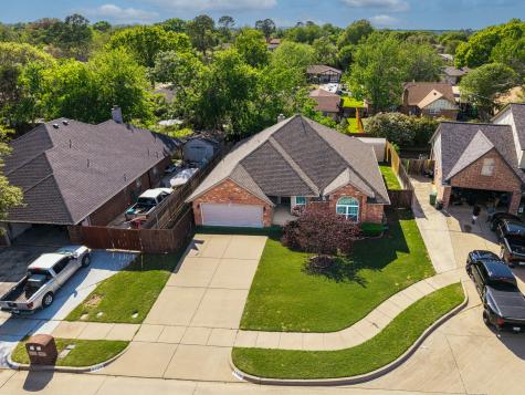 6729 Lucas Lane North Richland Hills TX 76182